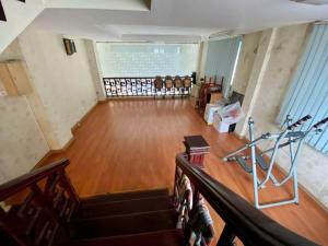 BÁN NHÀ LÔ GÓC - KINH DOANH SIÊU LỢI NHUẬN - VỈA HÈ RỘNG NGUYỄN ĐỨC CẢNH HÀ NỘI